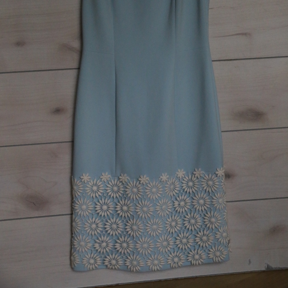 DRESS HUGO BOSS SIZE 4